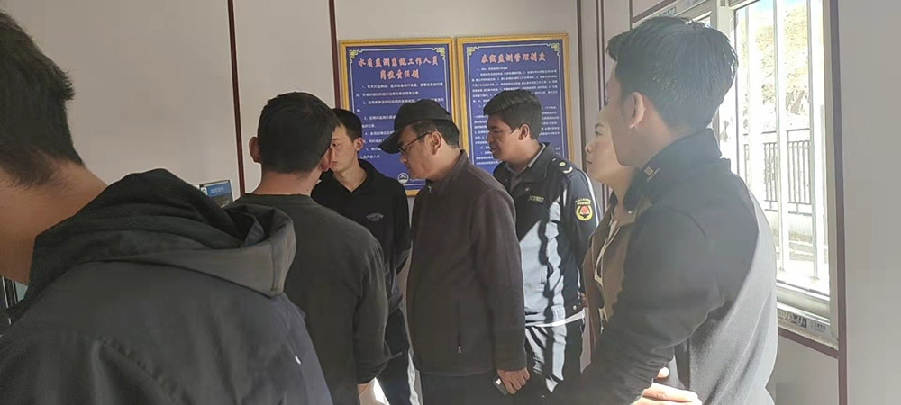 10月21日城管局、環(huán)保局及住建局局長蒞臨我廠謝通門污水處理廠檢查運行情況及了解整改階段。